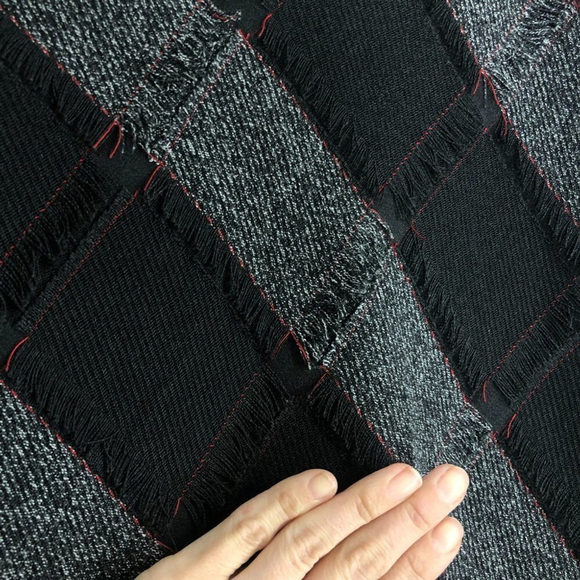 Denver Hayes Diagonal Stripe Patchwork Fringe Midi Dress Black Grey Red Sz 8 - Picture 10 of 15